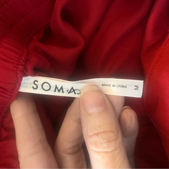 SOMA COOL NIGHTS 2 Piece Pajama Set Pants (M)  Top (L) Paint The Town Red Size S - Picture 11 of 12